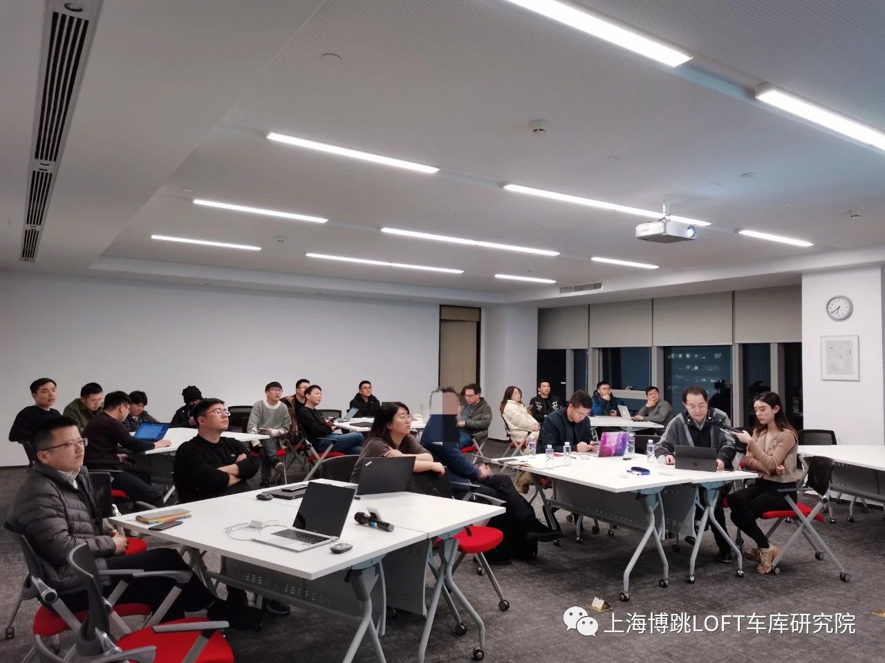 云浮杭州LOFT车库专题会